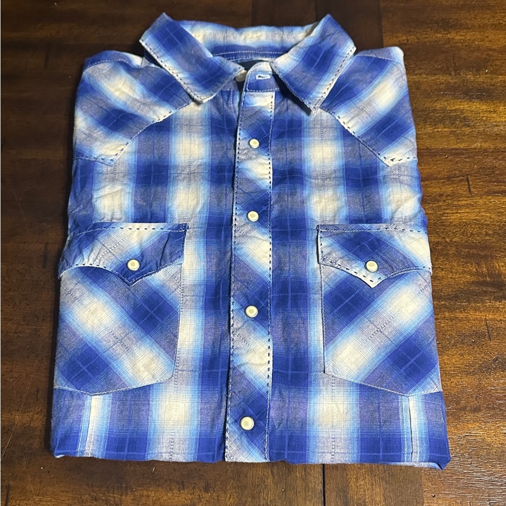 Wrangler Blue and White Plaid Western Shirt